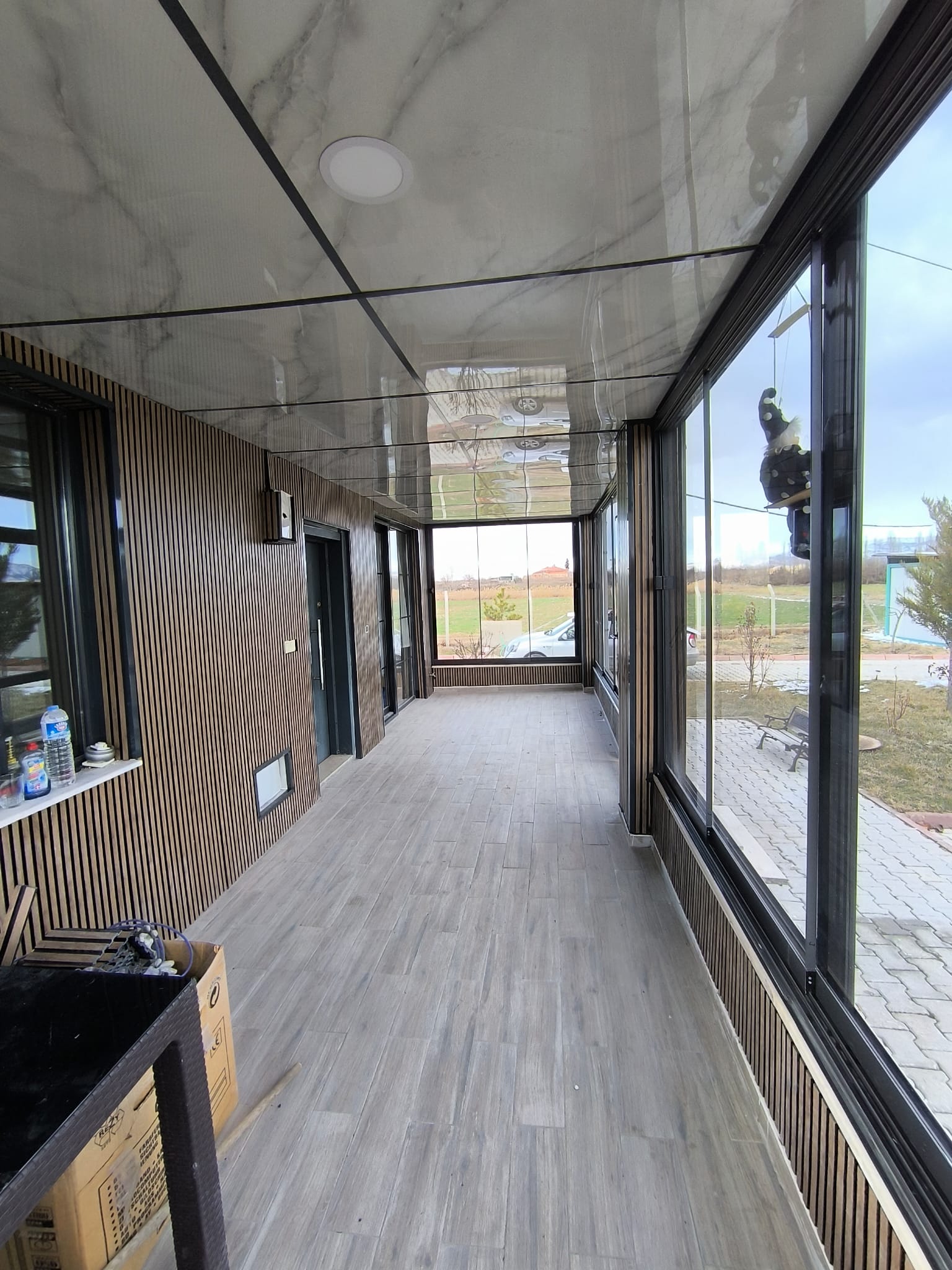 EYFEL Cam Balkon – Malatya’da cam balkon, katlanır cam sistemleri, sürgülü cam balkon, duşakabin, küpeşte, sineklik, giyotin cam, cam tavan ve kış bahçesi çözümleri sunan profesyonel cam uygulama firması.