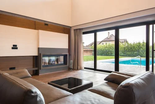EYFEL Cam Balkon – Malatya’da cam balkon, katlanır cam sistemleri, sürgülü cam balkon, duşakabin, küpeşte, sineklik, giyotin cam, cam tavan ve kış bahçesi çözümleri sunan profesyonel cam uygulama firması.
