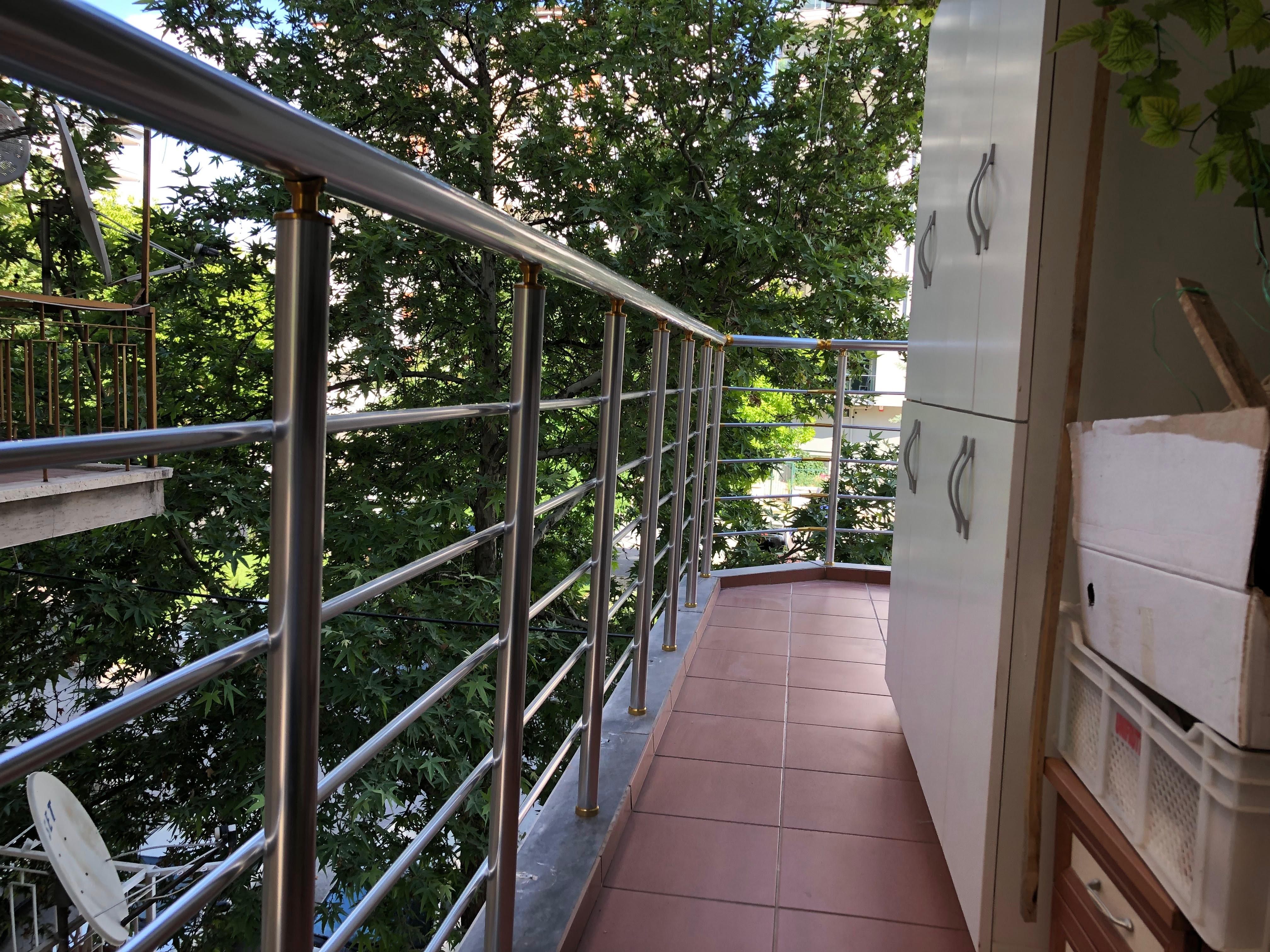 EYFEL Cam Balkon – Malatya’da cam balkon, katlanır cam sistemleri, sürgülü cam balkon, duşakabin, küpeşte, sineklik, giyotin cam, cam tavan ve kış bahçesi çözümleri sunan profesyonel cam uygulama firması.