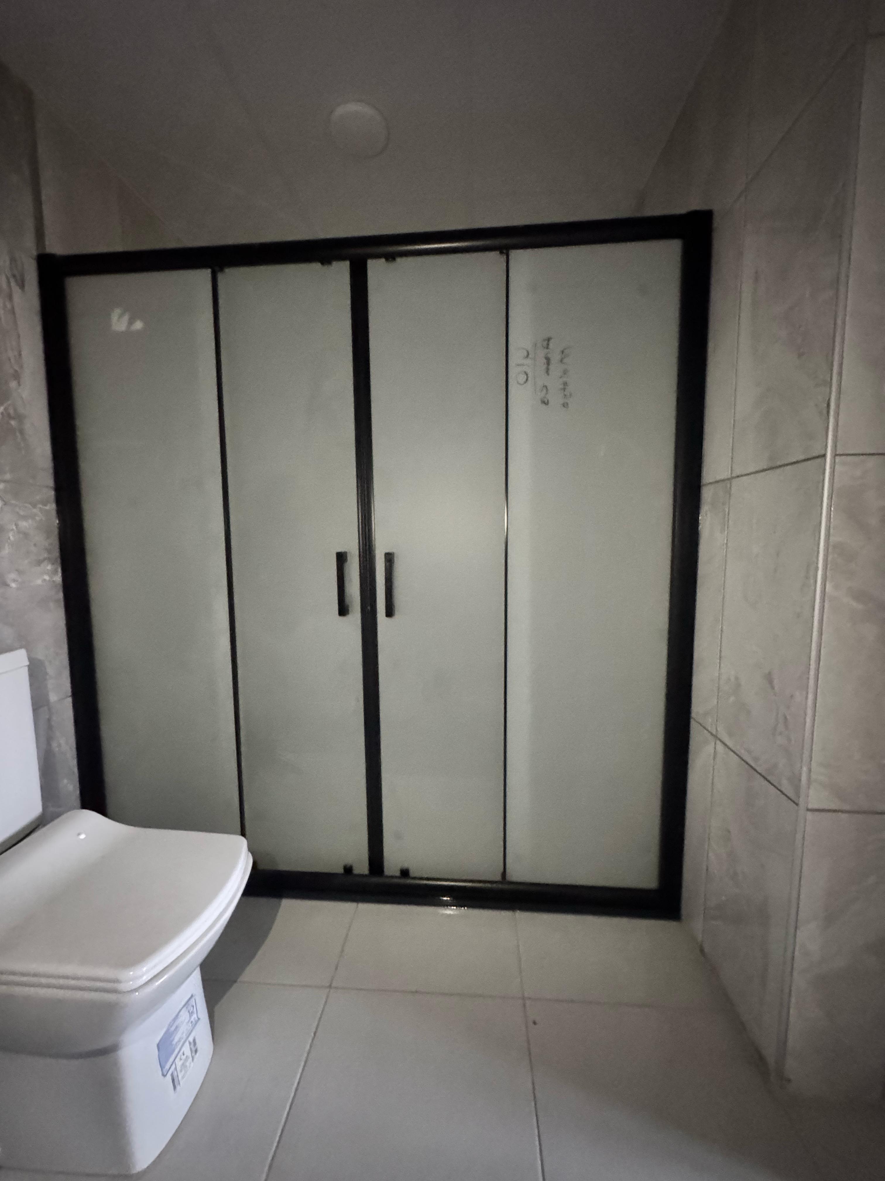 EYFEL Cam Balkon – Malatya’da cam balkon, katlanır cam sistemleri, sürgülü cam balkon, duşakabin, küpeşte, sineklik, giyotin cam, cam tavan ve kış bahçesi çözümleri sunan profesyonel cam uygulama firması.