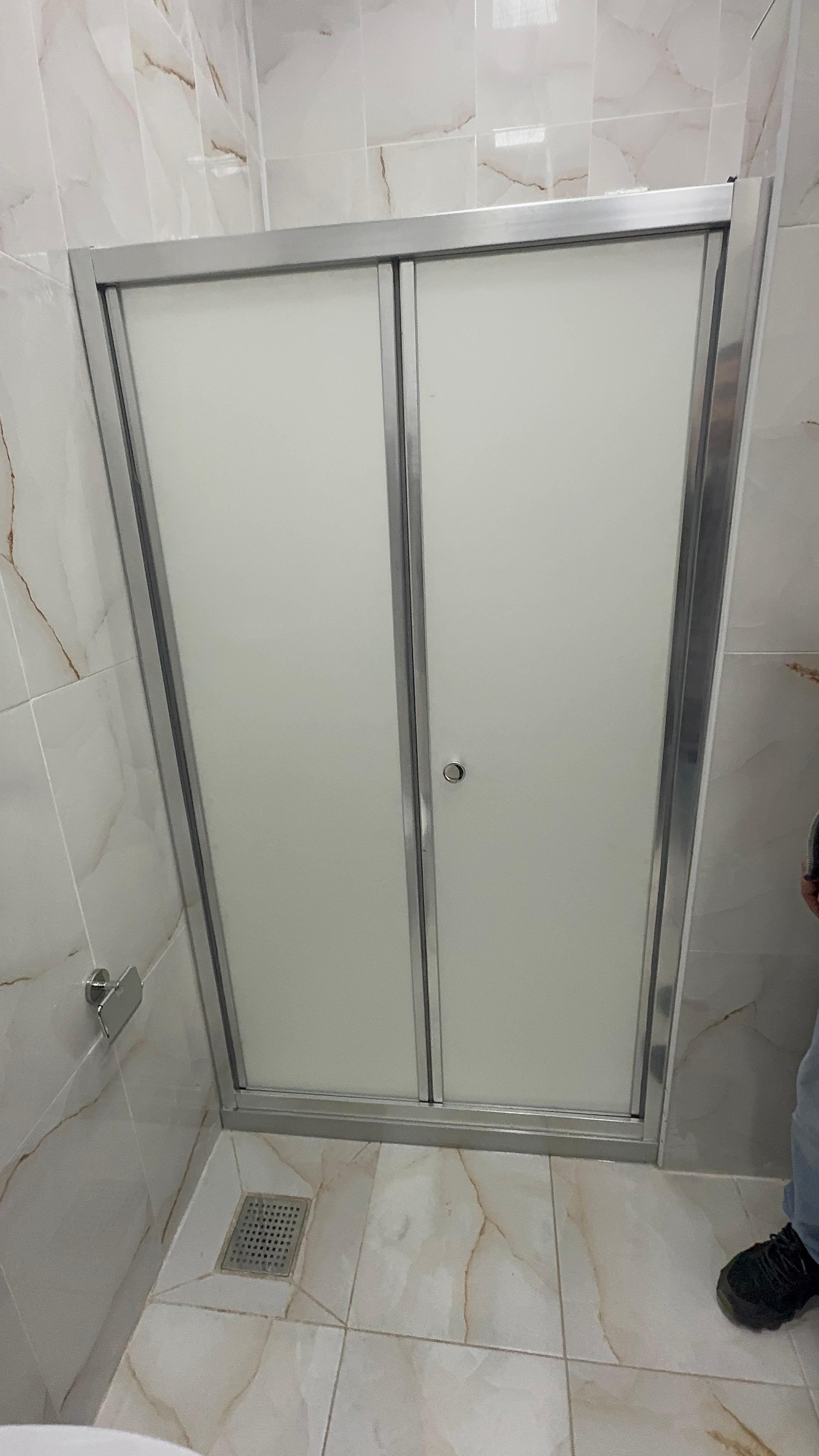 EYFEL Cam Balkon – Malatya’da cam balkon, katlanır cam sistemleri, sürgülü cam balkon, duşakabin, küpeşte, sineklik, giyotin cam, cam tavan ve kış bahçesi çözümleri sunan profesyonel cam uygulama firması.