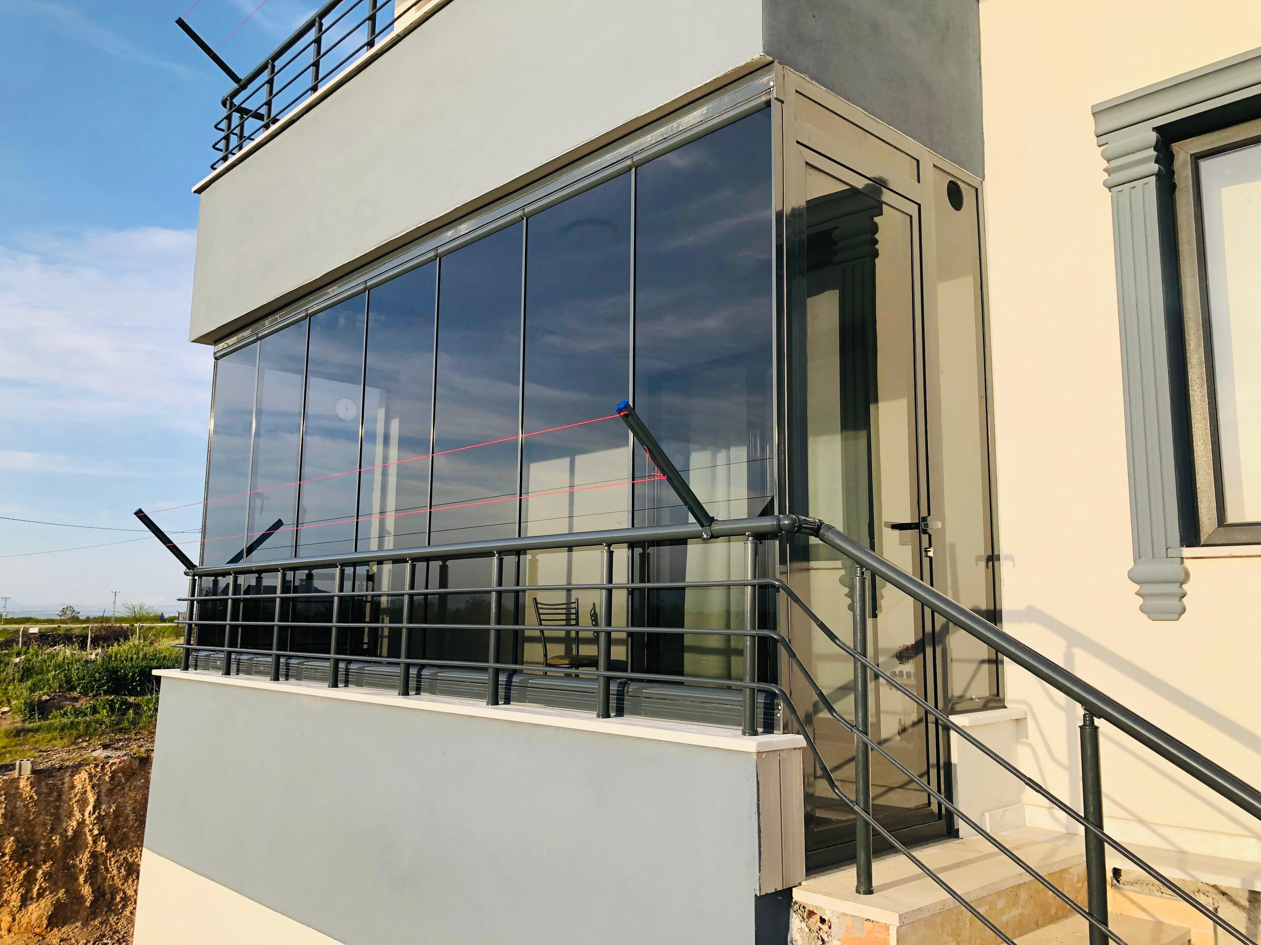 EYFEL Cam Balkon – Malatya’da cam balkon, katlanır cam sistemleri, sürgülü cam balkon, duşakabin, küpeşte, sineklik, giyotin cam, cam tavan ve kış bahçesi çözümleri sunan profesyonel cam uygulama firması.